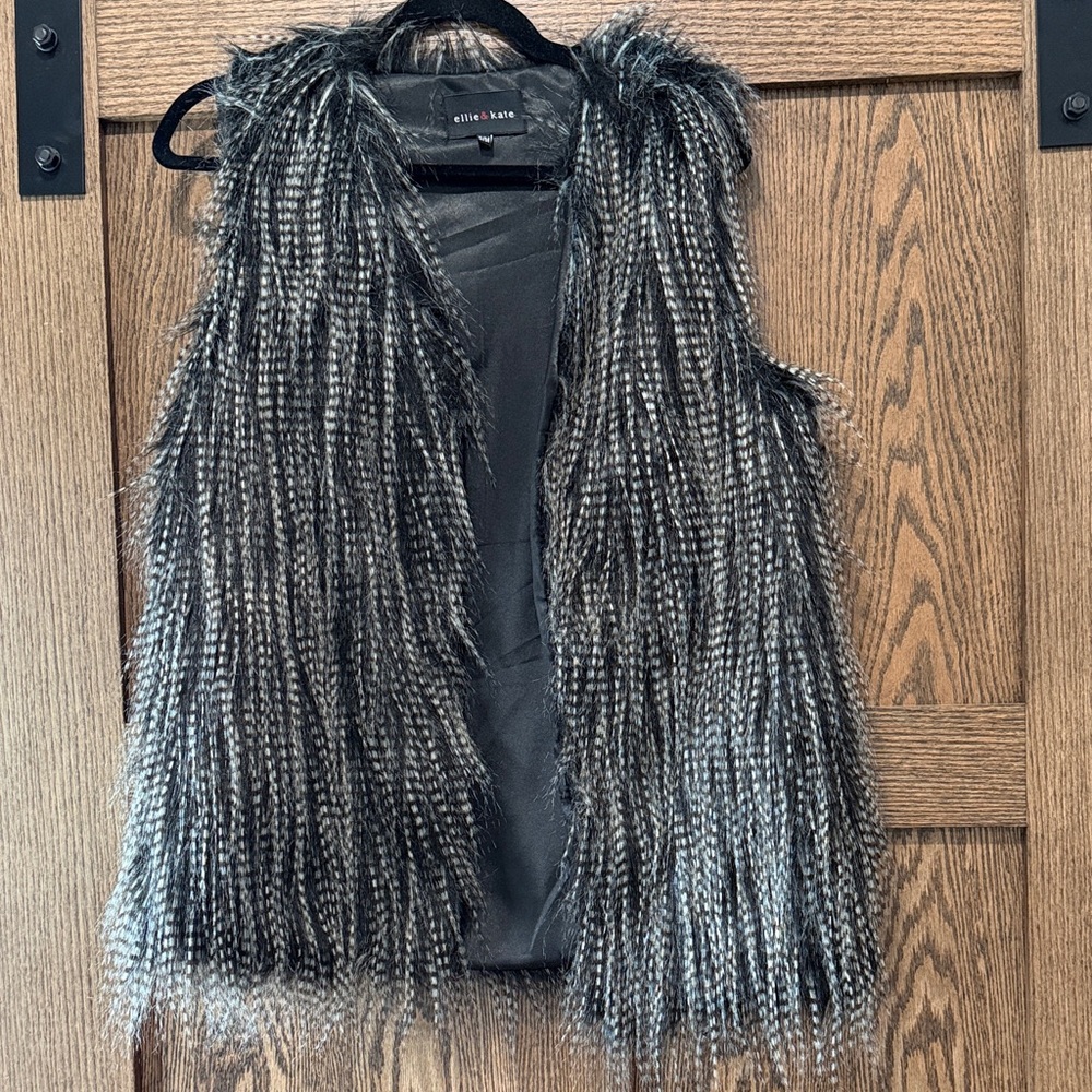 Faux Fur Vest in Black and Gray